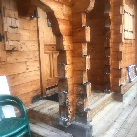 Dufour Chalet